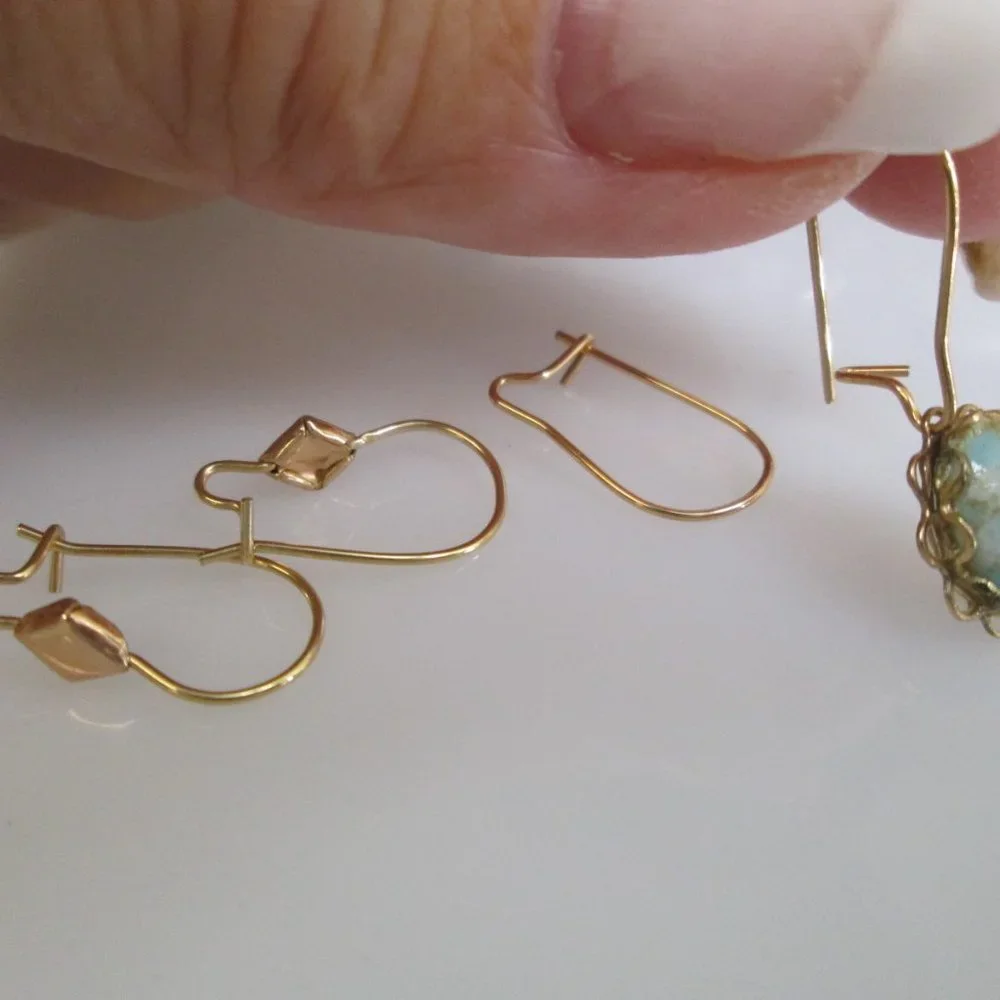 SOLID 14kt.Gold Ear Wires>14kt.Gold Kidney Shape Ear Wires,Decorative Ear wires - Picture 7 of 8